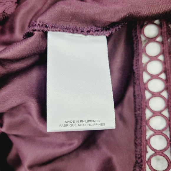 Express Dress Eyelet Lace Women's Small Purple V-Neckline Dark Romantic Vampy - Picture 15 of 15